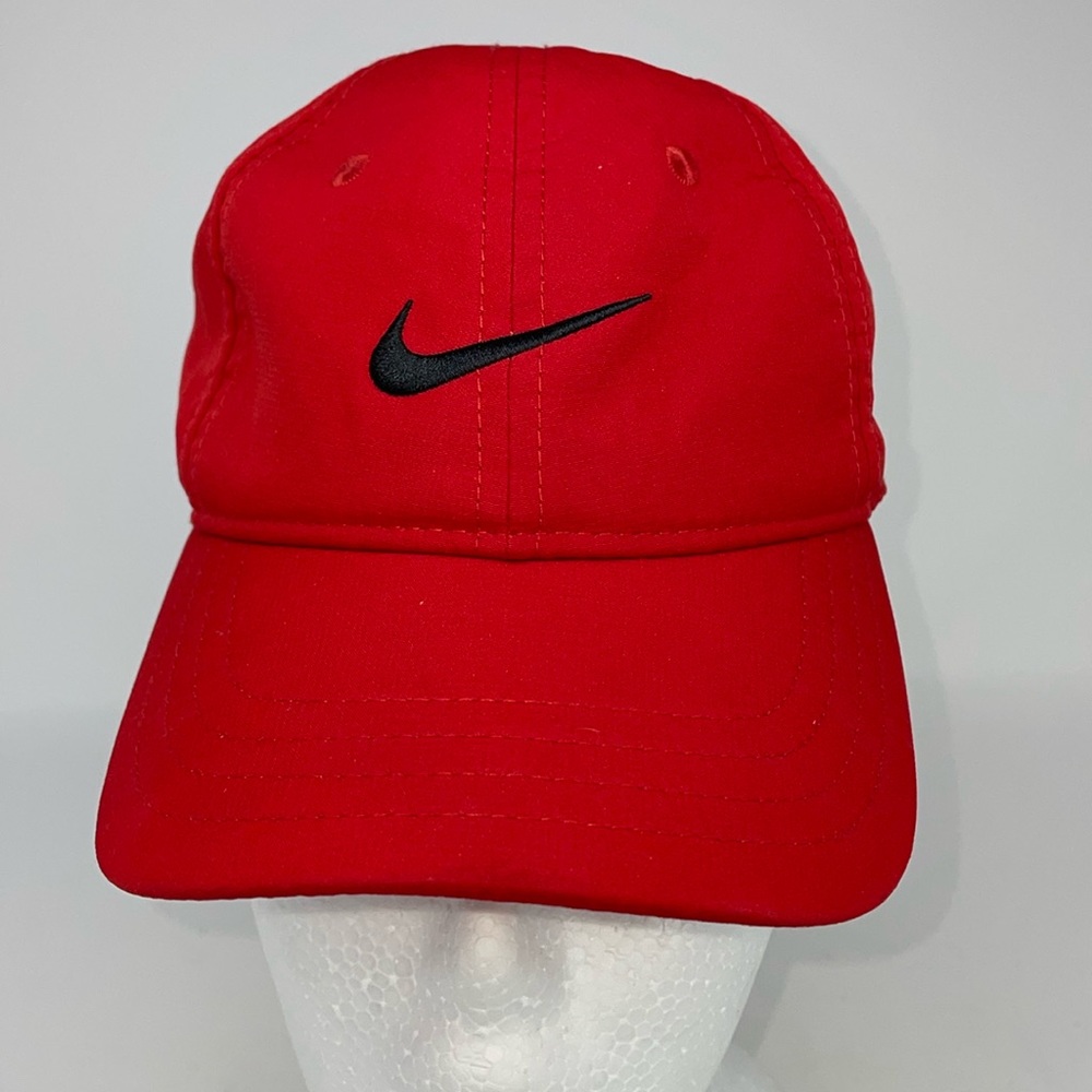 NWOT Nike Just Do It Dri-Fit Swoosh Baseball Hat Cap Youth KidsAge 4-7 Red Black